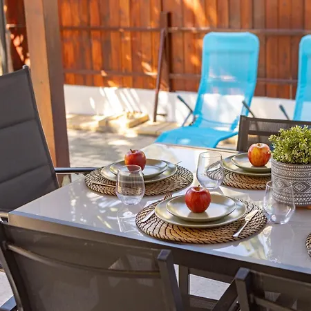 Вилла Laranca Oneiro Seaside Перволия