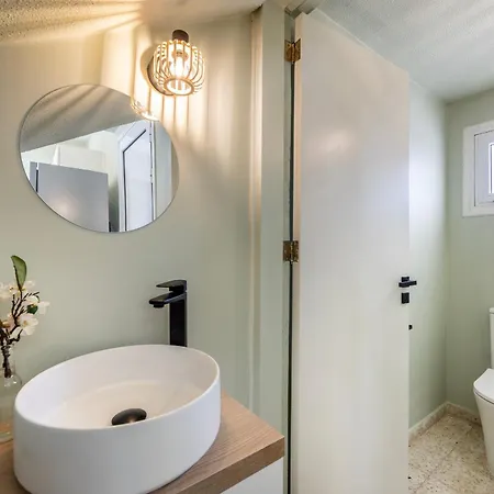 Laranca Oneiro Seaside *