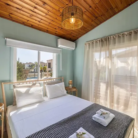 Laranca Oneiro Seaside