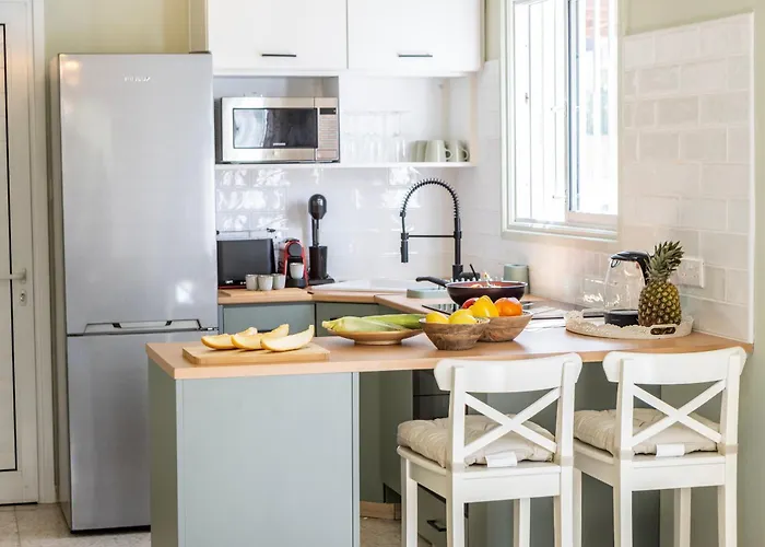 Laranca Oneiro Seaside Vila *